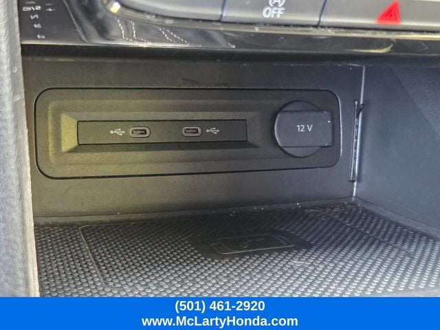 2022 Volkswagen Atlas Cross Sport 3.6L V6 SE w/Technology