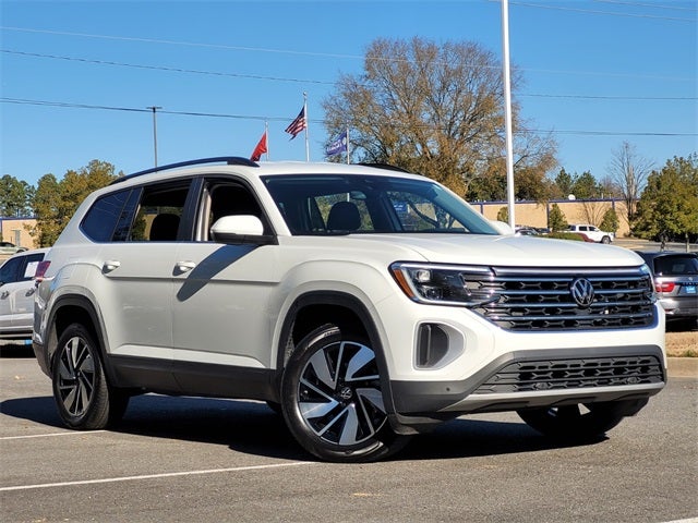 2024 Volkswagen Atlas 2.0T SE w/Technology