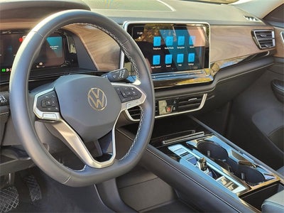 2024 Volkswagen Atlas 2.0T SE w/Technology