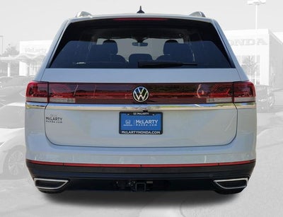 2025 Volkswagen Atlas 2.0T SE w/Technology