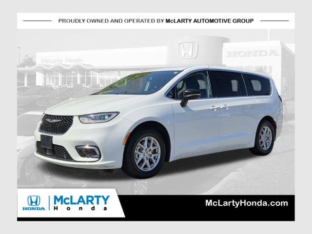 2024 Chrysler Pacifica
