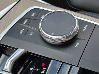 2025 BMW 3 Series 330i