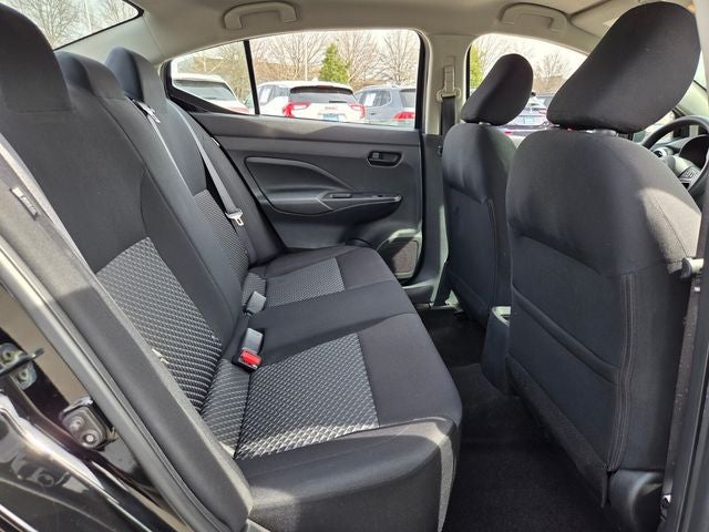 2023 Nissan Versa 1.6 S