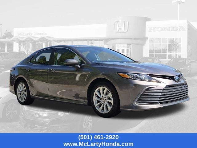 2024 Toyota Camry LE