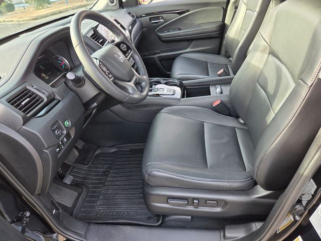 2022 Honda Pilot Touring 7 Passenger