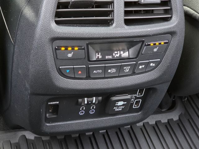 2022 Honda Pilot Touring 7 Passenger