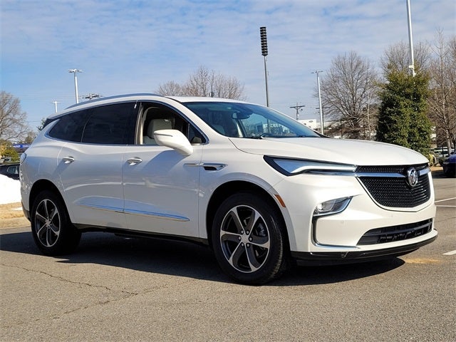 2022 Buick Enclave Essence