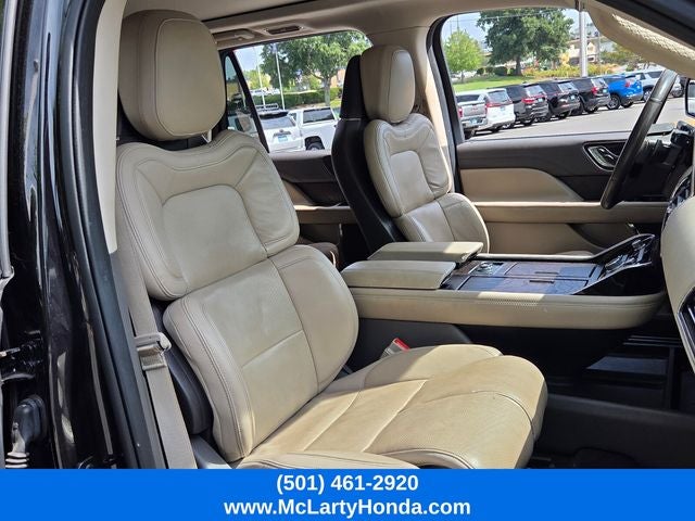 2022 Lincoln Navigator L Reserve
