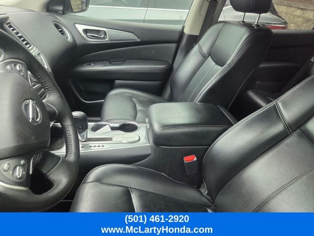 2019 Nissan Pathfinder SL