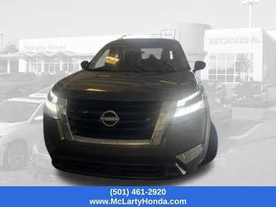 2022 Nissan Pathfinder SV
