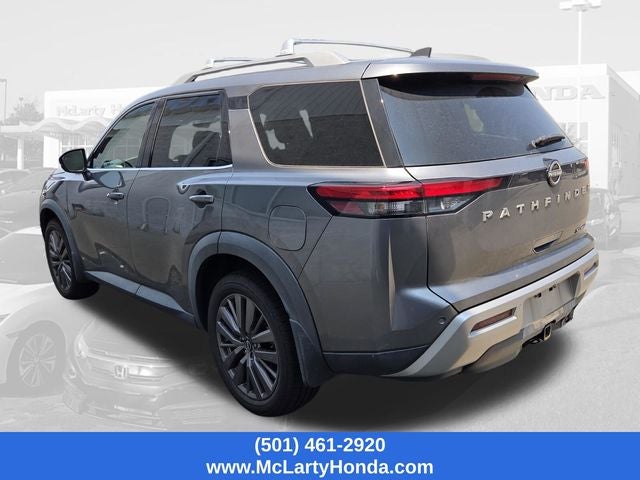 2023 Nissan Pathfinder SL