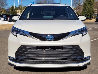 2022 Toyota Sienna Platinum 7 Passenger