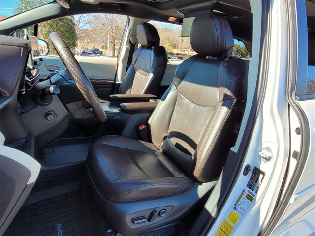 2022 Toyota Sienna Platinum 7 Passenger