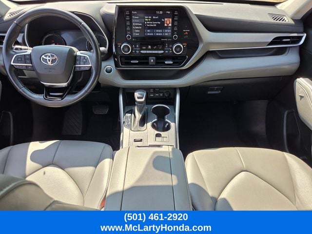 2021 Toyota Highlander XLE