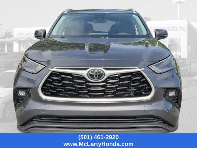 2025 Toyota Highlander XLE