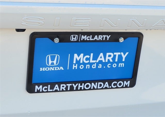 2020 Toyota Sienna XLE