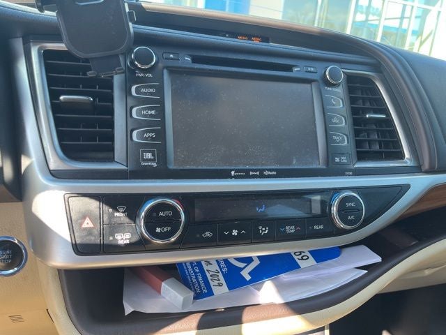 2017 Toyota Highlander Limited