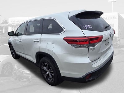 2019 Toyota Highlander LE