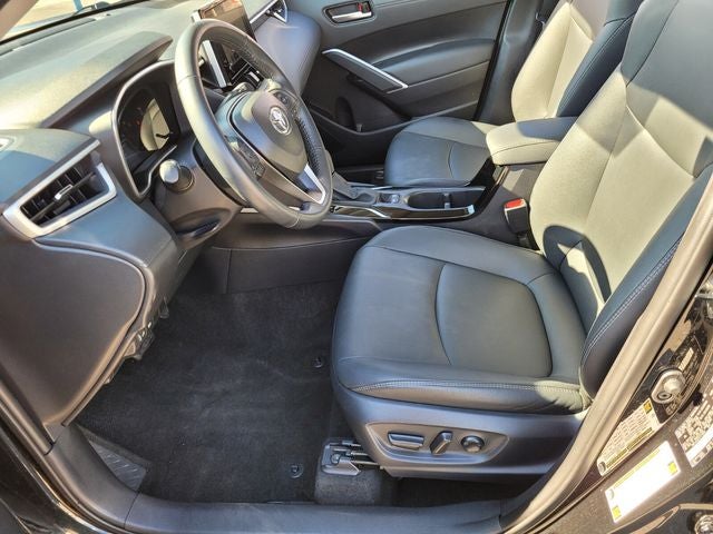 2025 Toyota Corolla Cross XLE