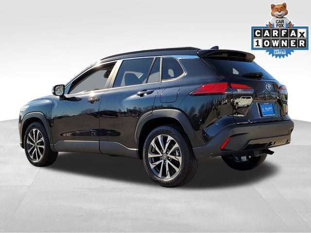 2025 Toyota Corolla Cross XLE