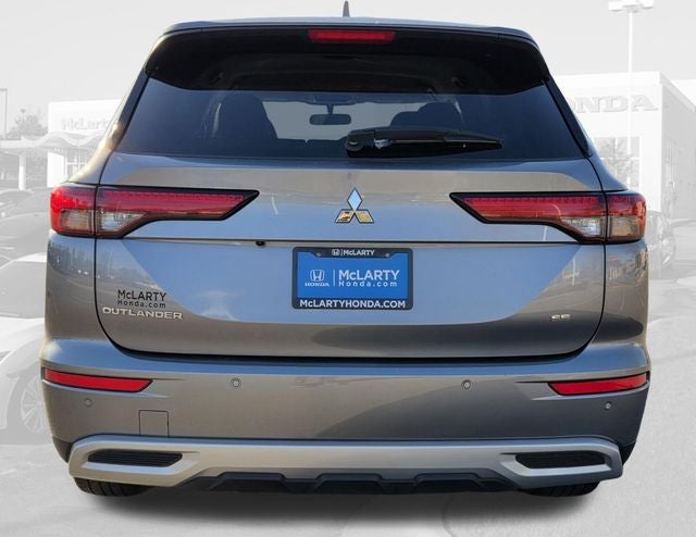 2024 Mitsubishi Outlander SE