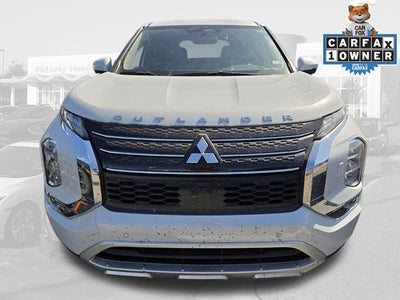 2024 Mitsubishi Outlander SE