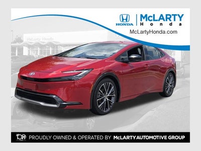 2025 Toyota Prius XLE