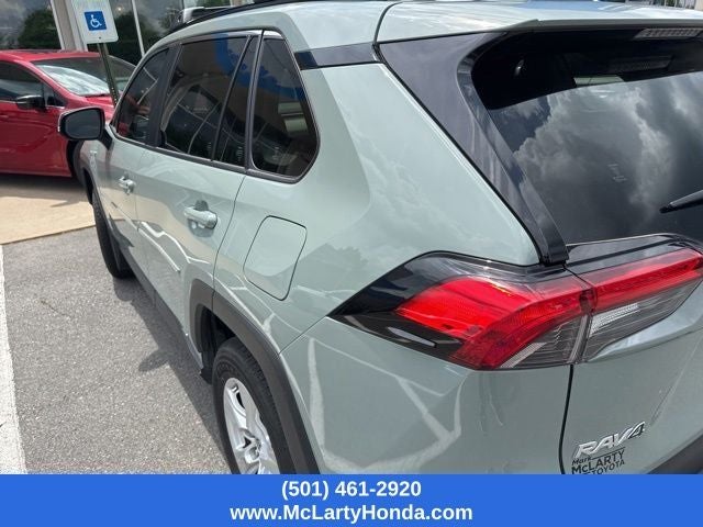 2021 Toyota RAV4 Hybrid XLE