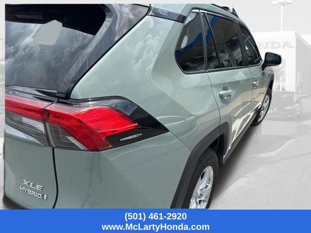 2021 Toyota RAV4 Hybrid XLE