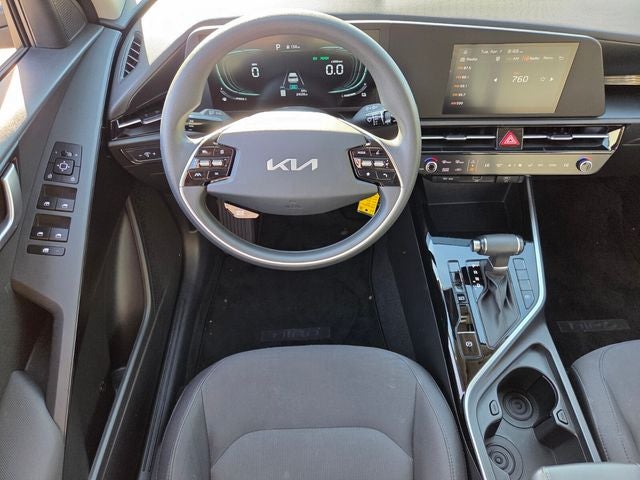 2025 Kia Niro LX