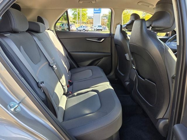 2025 Kia Niro LX