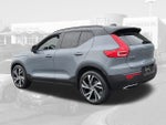 2020 Volvo XC40 R-Design