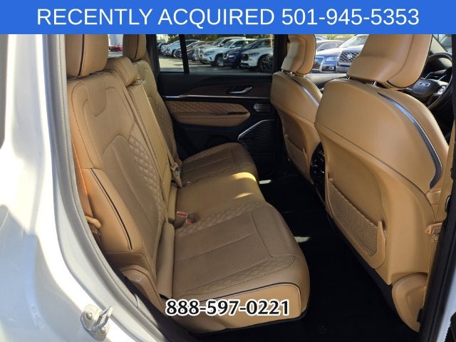 2023 Jeep Grand Cherokee Summit