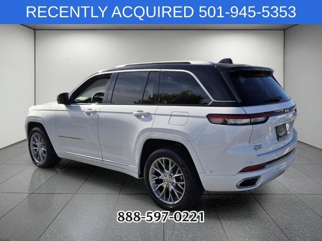 2023 Jeep Grand Cherokee Summit