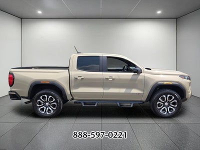 2024 GMC Canyon AT4