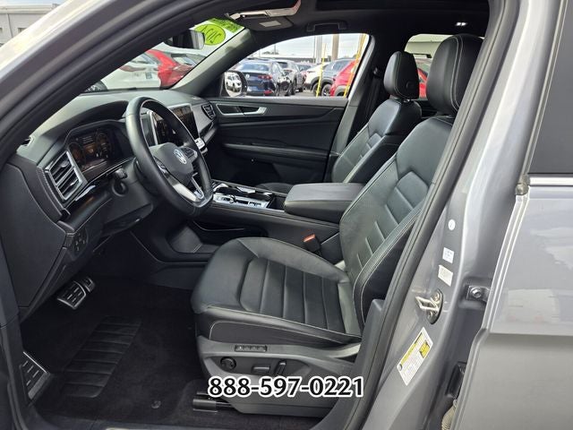 2024 Volkswagen Atlas Cross Sport 2.0T SEL R-Line