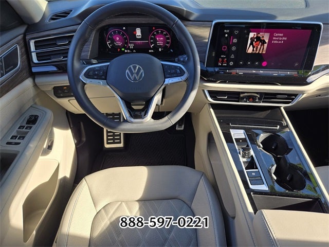 2025 Volkswagen Atlas 2.0T SEL Premium R-Line