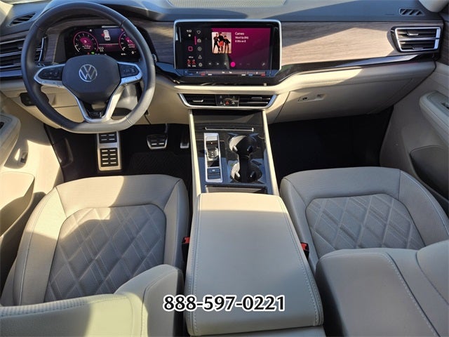 2025 Volkswagen Atlas 2.0T SEL Premium R-Line