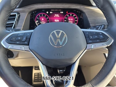 2025 Volkswagen Atlas 2.0T SEL Premium R-Line