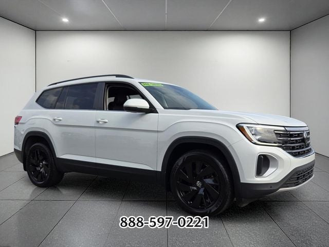 2024 Volkswagen Atlas 2.0T SE w/Technology