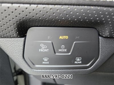 2024 Volkswagen Atlas Cross Sport 2.0T SE w/Technology