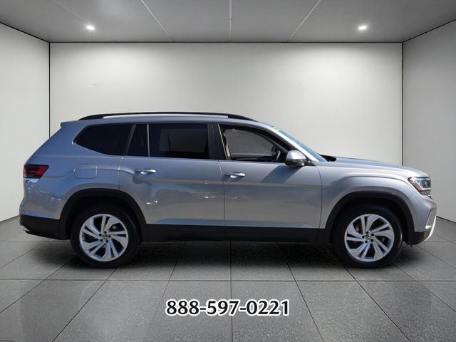 2022 Volkswagen Atlas 3.6L V6 SE w/Technology