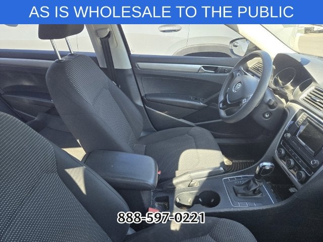 2016 Volkswagen Passat 1.8T S
