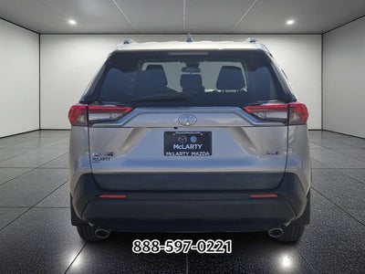 2020 Toyota RAV4 XLE