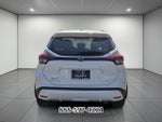 2022 Nissan Kicks SR