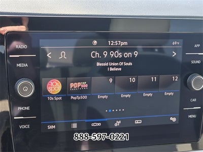 2025 Volkswagen Taos 1.5T SE