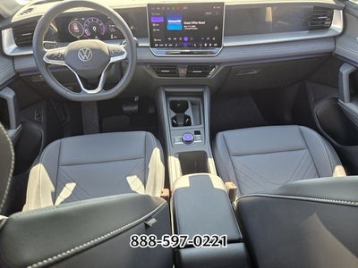 2025 Volkswagen Tiguan 2.0T SE