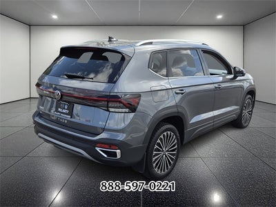2025 Volkswagen Taos 1.5T SE