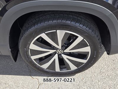 2024 Volkswagen Taos 1.5T SE