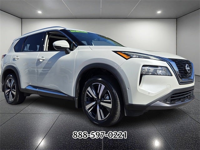2023 Nissan Rogue SL
